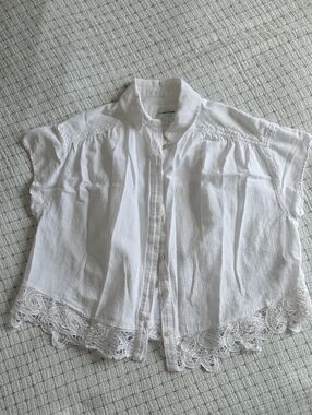 American Eagle Boho White Cotton Button-Up Top with Lace Trim and Accents